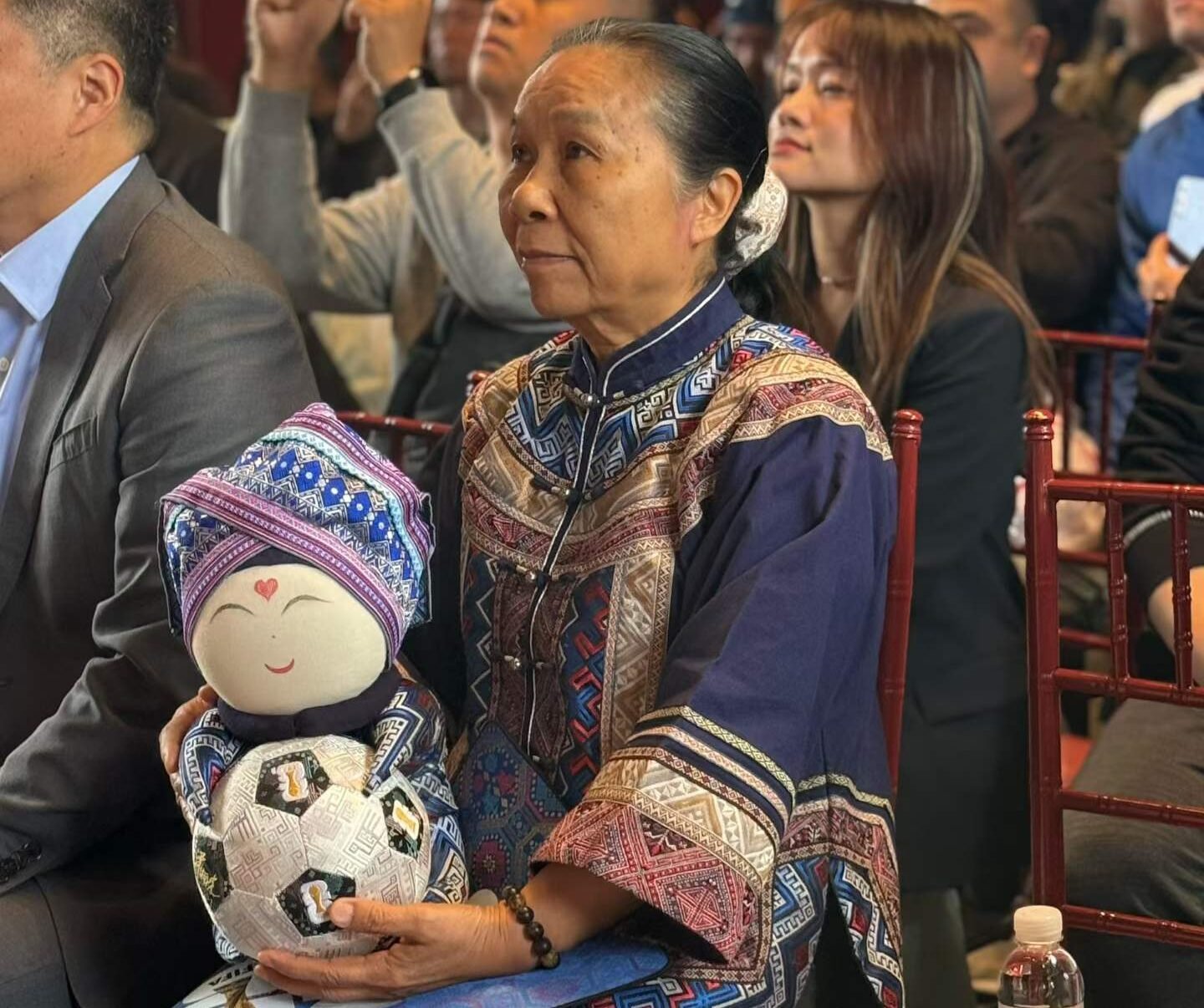 Guizhou Handcraft Wholesale World Cup