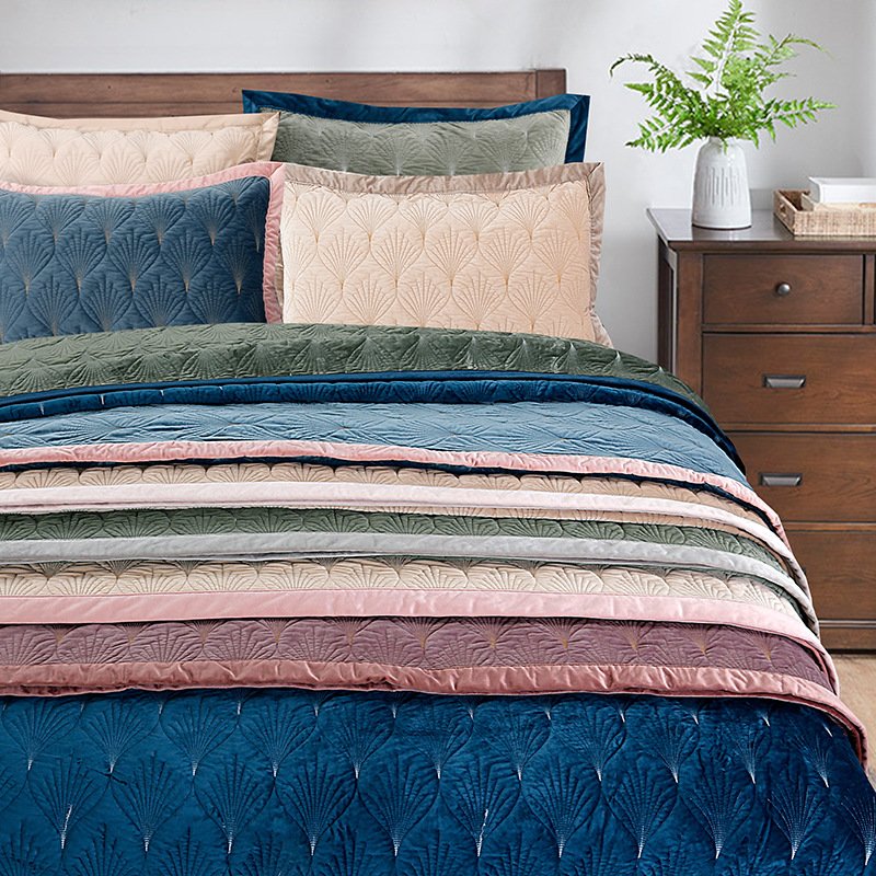Solid Color Embroidered Quilt Amazon European Dutch Velvet