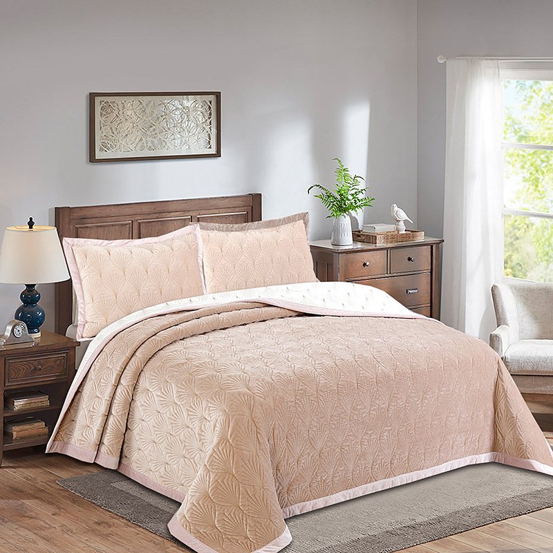 Solid Color Embroidered Quilt Amazon European Dutch Velvet - Image 7