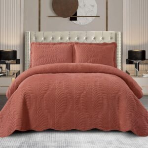 Velvet Embroidered Plain Quilt Three-Piece Set